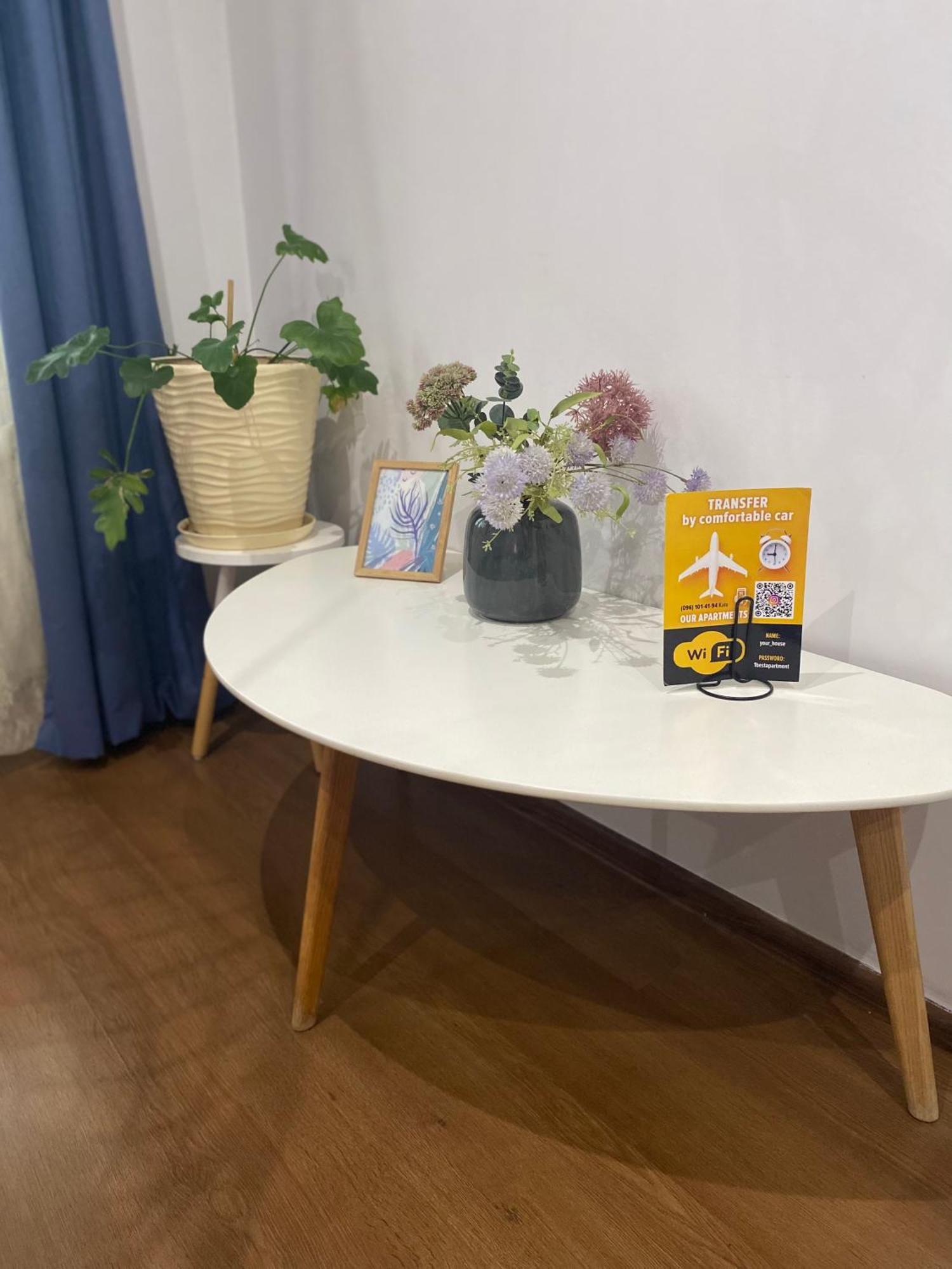 Art Apartment Zjytomyr Eksteriør bilde
